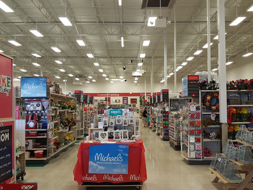 Craft Store «Michaels», reviews and photos, 142 THF Blvd, Chesterfield, MO 63005, USA