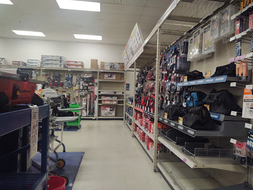 Hardware Store «Harbor Freight Tools», reviews and photos, 3970 W Ina Rd, Tucson, AZ 85741, USA