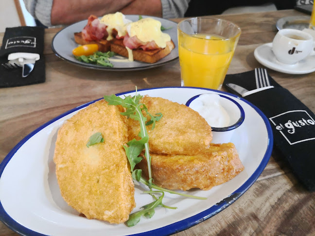 Hozzászólások és értékelések az El Gusto Cafe & Bistro-ról