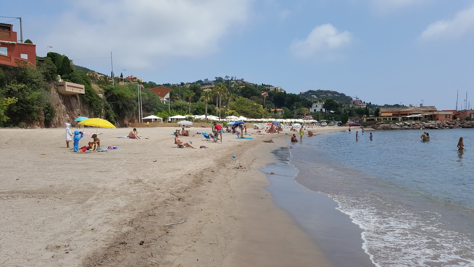 La Figuerette'in fotoğrafı uçurumlarla desteklenmiş