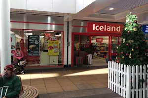 Iceland Supermarket Torquay image