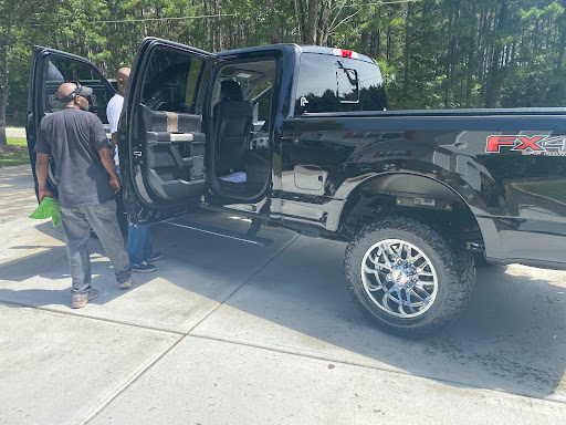 Car Repair and Maintenance «Pep Boys Auto Service & Tire», reviews and photos, 2035 W Spring St, Monroe, GA 30655, USA