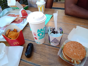 Photo n°23 de McDonald's à Dammarie-les-Lys ()
