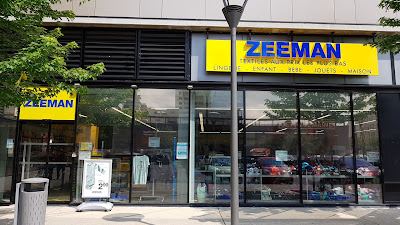 Zeeman Saint-Priest Place Daniel Balavoine à Saint-Priest