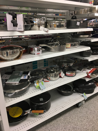 Clothing Store «Ross Dress for Less», reviews and photos, 151 N McDowell Blvd, Petaluma, CA 94954, USA