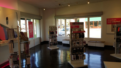 Cell Phone Store «T-Mobile», reviews and photos, 738 W Arrow Hwy, San Dimas, CA 91773, USA