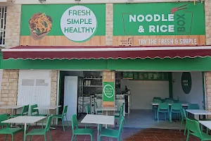 Noodle box & rice image