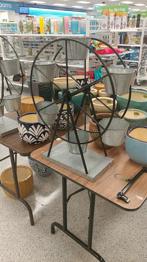 Clothing Store «Ross Dress for Less», reviews and photos, 9576 US-19, Port Richey, FL 34668, USA