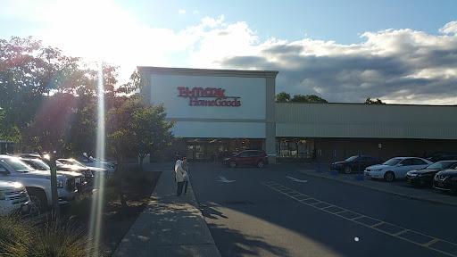 Department Store «T.J. Maxx & HomeGoods», reviews and photos, 2685 South Rd, Poughkeepsie, NY 12601, USA