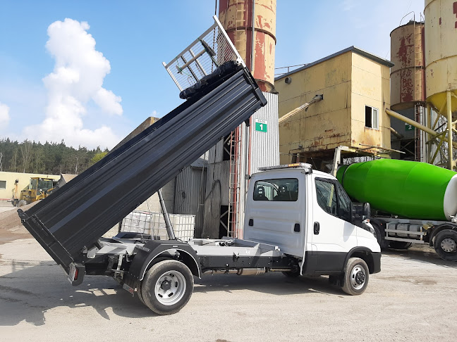 Comentarii opinii despre Piotr Budowniczy