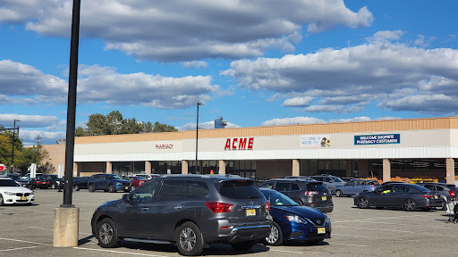 Grocery Store «ACME Markets», reviews and photos, 125 Eighteenth St, Jersey City, NJ 07310, USA