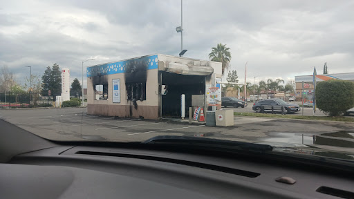 Mobil Wash en Bakersfield