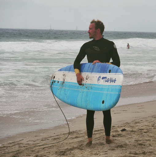 Golden Wave - surf school, lessons, rentals