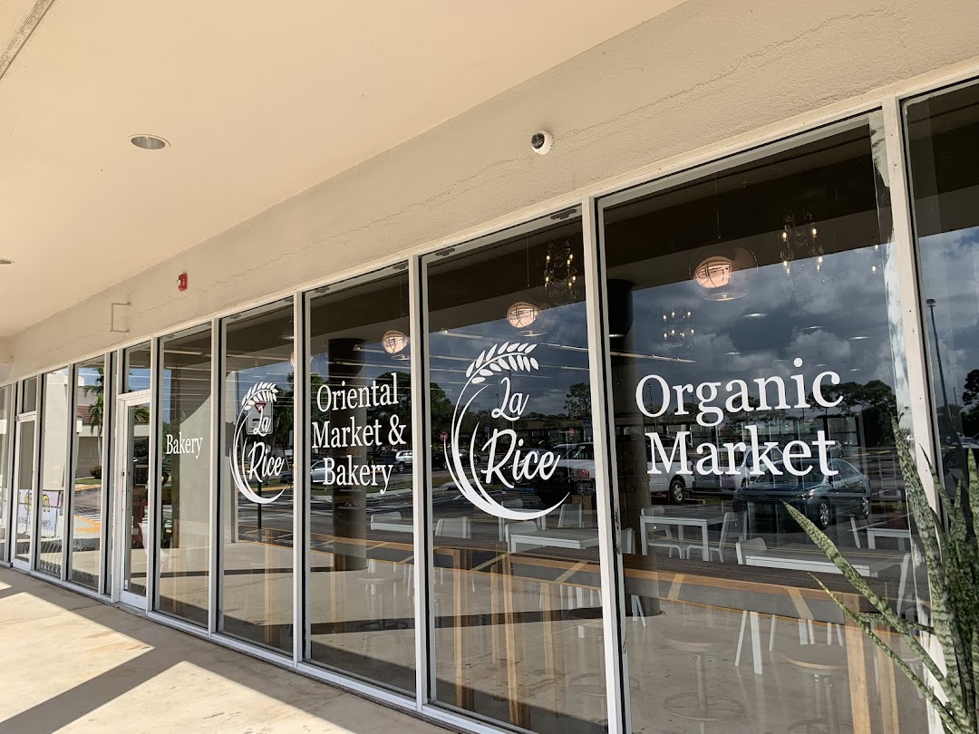 La Rice Market & Bakery