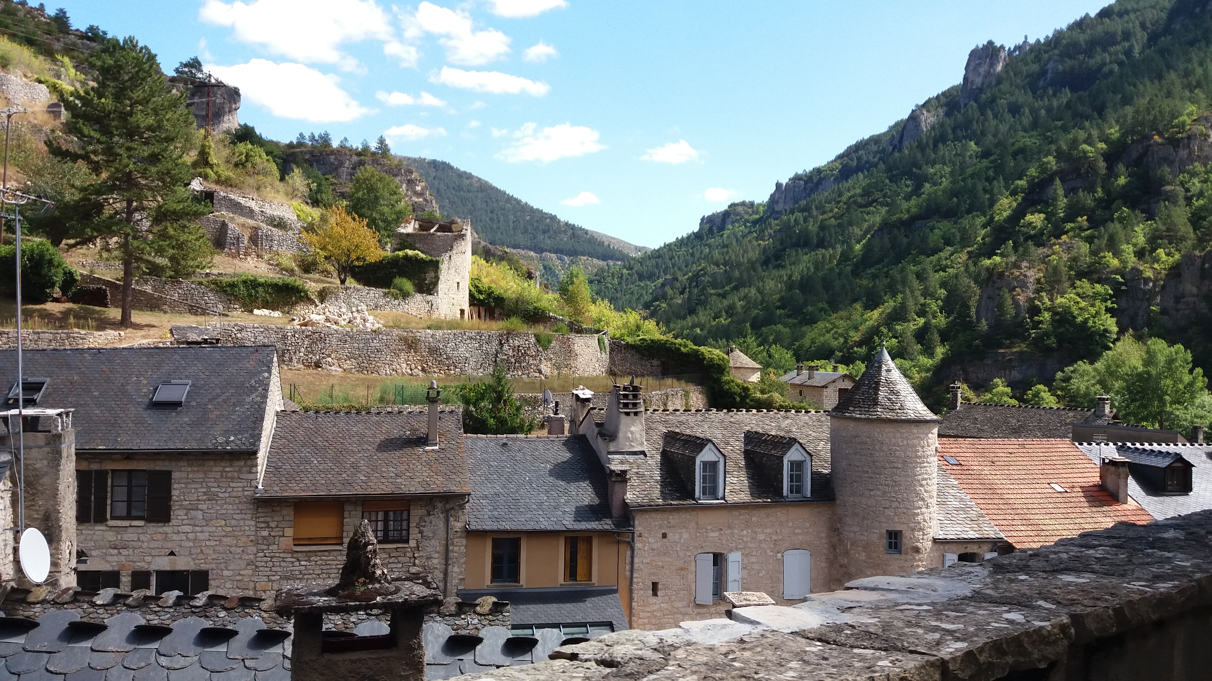 Photo n° 28 de l'avis de Nicolas.e fait le 11/09/2017 à 14:35