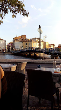 Atmosphère du Restaurant français Les Terrasses à Martigues - n°3