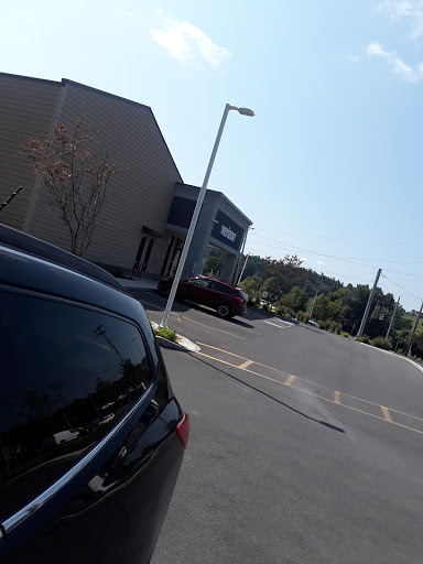 Cell Phone Store «Verizon Authorized Retailer – Cellular Sales», reviews and photos, 125 W Genesee St, Fayetteville, NY 13066, USA