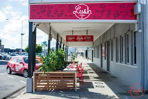Lush Pizza image