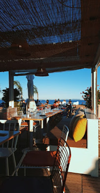 Atmosphère du Restaurant français Eugène Bain de Mer à Hyères - n°14