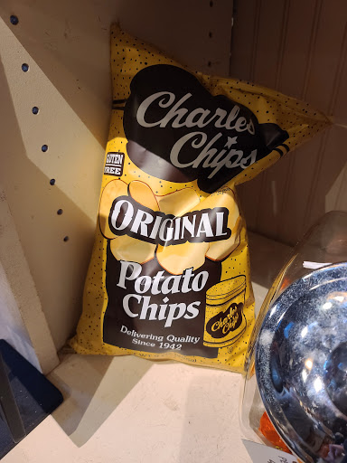 American Restaurant «Cracker Barrel Old Country Store», reviews and photos, 2115 S Church St, Murfreesboro, TN 37130, USA