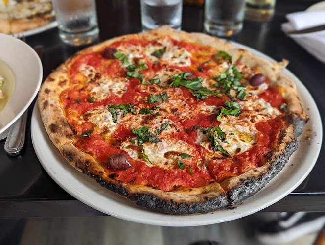 #3 best pizza place in Beacon - Enoteca Ama