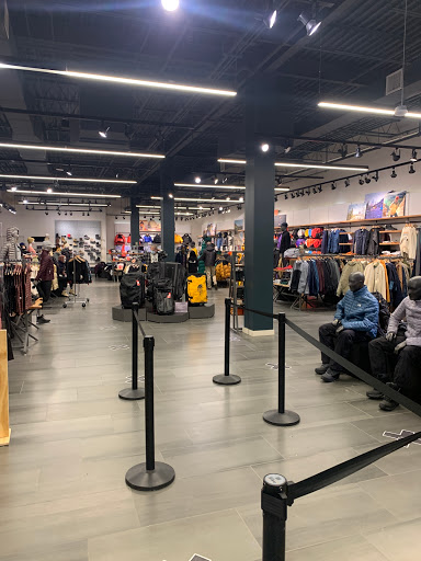 Clothing Store «The North Face», reviews and photos, 8080L Tysons Corner Center, Tysons, VA 22102, USA