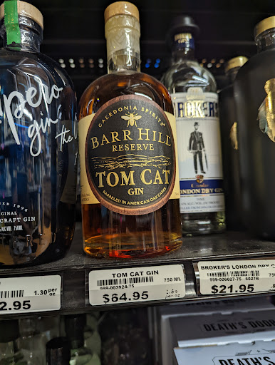 Liquor Store «11th Avenue Liquor», reviews and photos, 1040 SE Hawthorne Blvd, Portland, OR 97214, USA