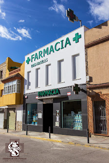 Farmacia Los Frailes. Lda. Inés Sánchez Castro Cjón. de los Frailes, 41, 11130 Chiclana de la Frontera, Cádiz, España