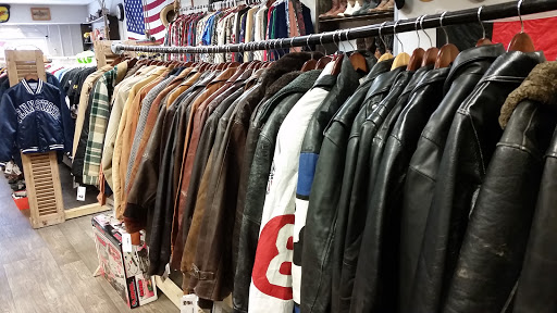 Vintage Clothing Store «Monkies Vintage & Thrift», reviews and photos, 1904 Guadalupe St C, Austin, TX 78705, USA