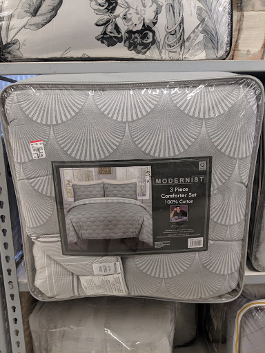 Home Goods Store «Tuesday Morning», reviews and photos, 2550 Fair Oaks Blvd, Sacramento, CA 95825, USA