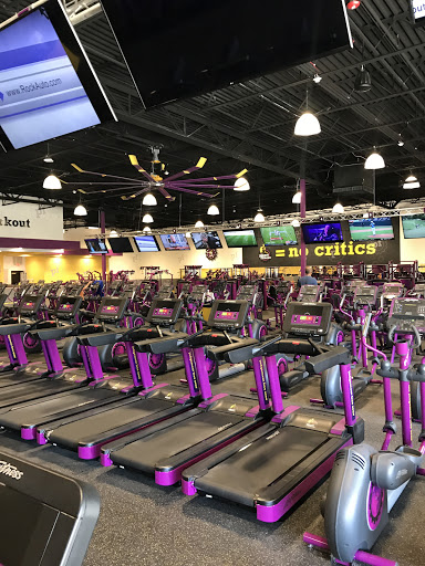 Gym «Planet Fitness», reviews and photos, 33890 S Gratiot Ave, Charter Twp of Clinton, MI 48035, USA
