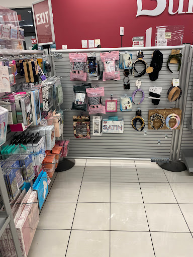 Clothing Store «Burlington Coat Factory», reviews and photos, 3671 N Freeway Blvd, Sacramento, CA 95834, USA