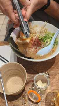 Soupe du Restaurant de nouilles (ramen) Menkicchi Ramen à Paris - n°5