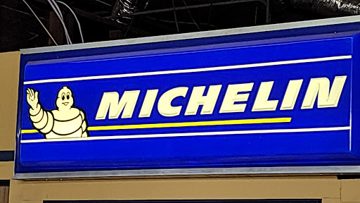 Tire Shop «Olin Mott Tire Stores», reviews and photos, 3741 E Hillsborough Ave, Tampa, FL 33610, USA