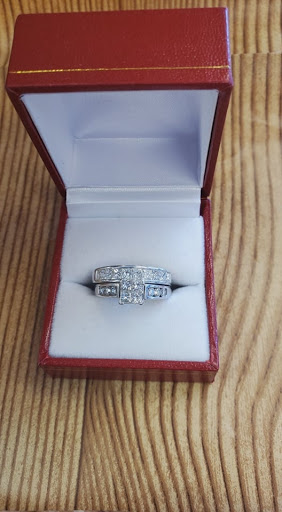 Pawn Shop «1st National Pawn #8/Pawn Way», reviews and photos, 4645 W Market St, Greensboro, NC 27407, USA