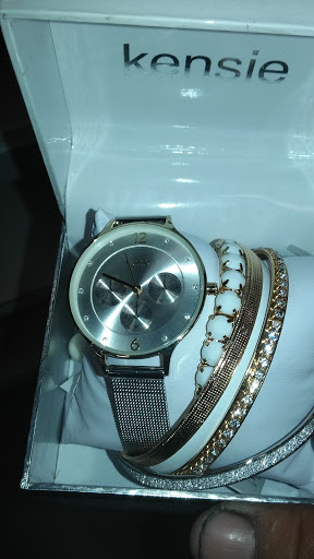 Clothing Store «Burlington Coat Factory», reviews and photos, 2721 West Expressway 83, Harlingen, TX 78552, USA