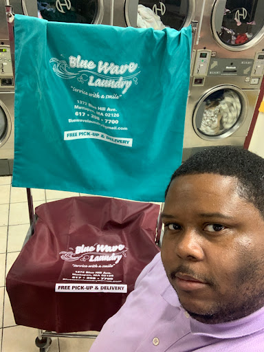 Laundromat «Blue Wave Laundry», reviews and photos, 1372 Blue Hill Avenue, Mattapan, MA 02126, USA