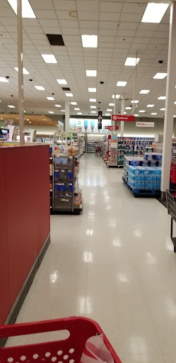 Department Store «Target», reviews and photos, 101 Commerce Way, Woburn, MA 01801, USA