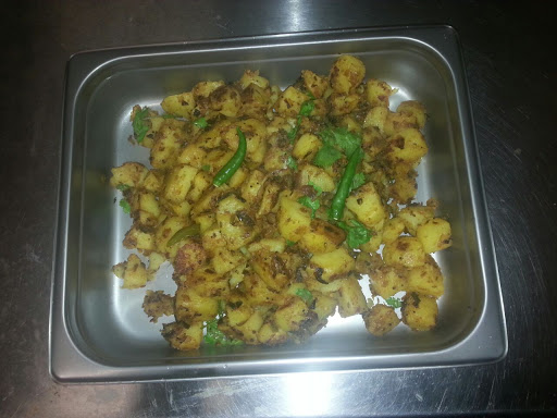 Indian Grocery Store «Ethnic Spice Indian Groceries», reviews and photos, 130 S Main St, Marlboro Township, NJ 07746, USA