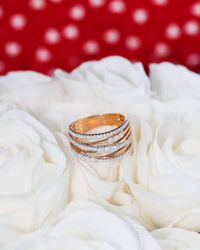 Jewelry Store «T-Bird Jewels Jewelry Store», reviews and photos, 1990 Village Center Cir, Las Vegas, NV 89134, USA