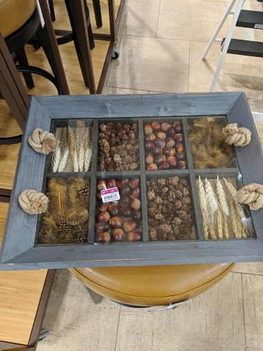 Home Goods Store «Pier 1 Imports», reviews and photos, 20610 Stevens Creek Blvd, Cupertino, CA 95014, USA