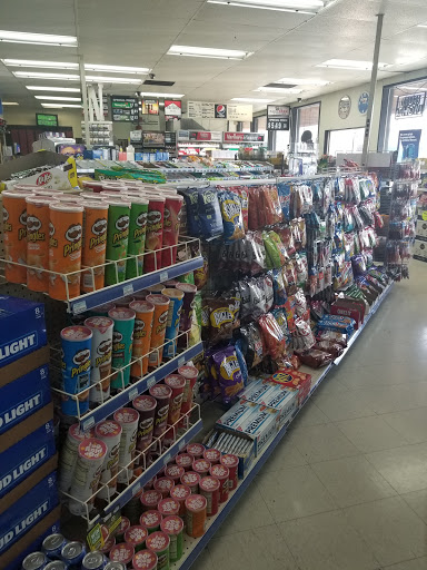 Grocery Store «TNT Market», reviews and photos, 164 SE 1st Ave, Canby, OR 97013, USA