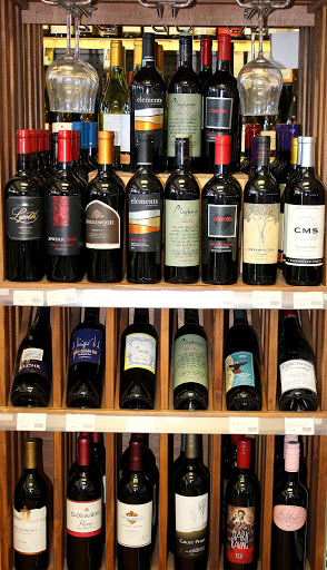 Liquor Store «7 Courts Liquors», reviews and photos, 4130 E Joppa Rd #106, Nottingham, MD 21236, USA