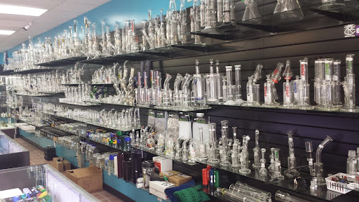 Tobacco Shop «HWY 6 SMOKE SHOP», reviews and photos, 6810 S Texas 6, Houston, TX 77083, USA