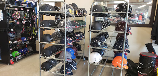 Sporting Goods Store «Oregon City Sporting Goods Inc», reviews and photos, 1010 Main St, Oregon City, OR 97045, USA