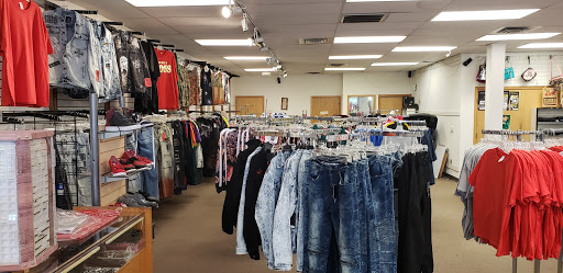 Tobacco Shop «Tobacco Deals», reviews and photos, 2809 E Washington Ave, Madison, WI 53704, USA