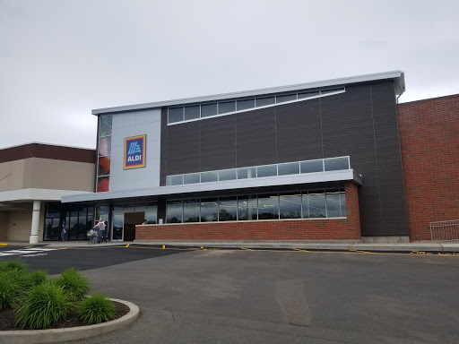 Supermarket «ALDI», reviews and photos, 1248 S Broad St, Wallingford, CT 06492, USA