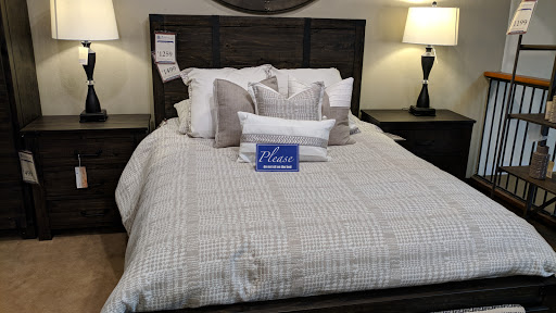 Furniture Store «Naturwood Home Furnishings», reviews and photos, 12125 Folsom Blvd, Rancho Cordova, CA 95742, USA