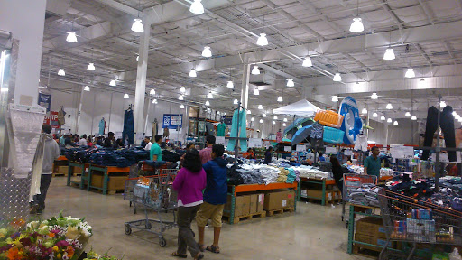 Warehouse store «Costco Wholesale», reviews and photos, 150 Lawrence Station Rd, Sunnyvale, CA 94086, USA