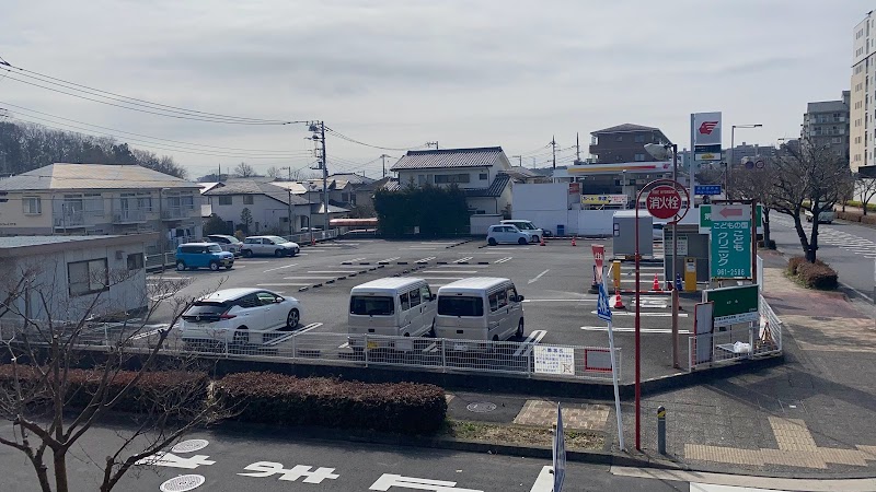 第4駐車場 - W.A.Oこどものくにショッピングセンター奈良駐車場